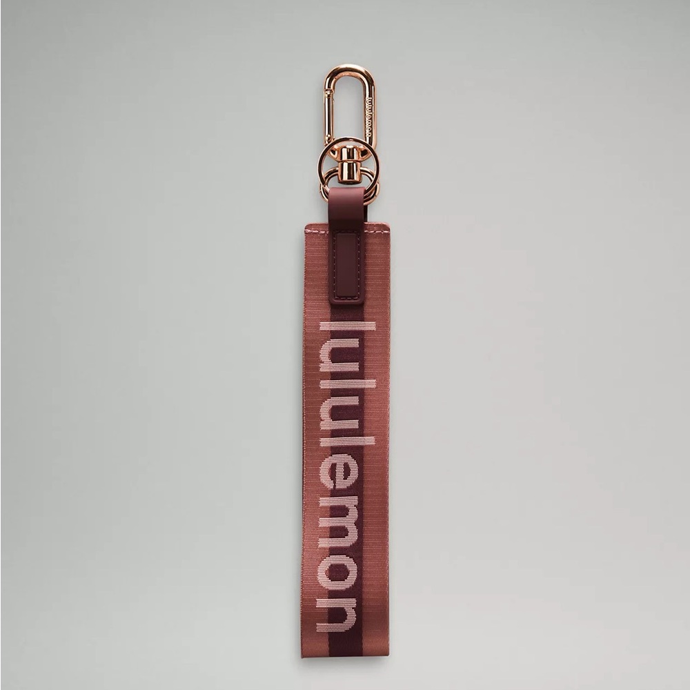 Lululemon Never Lost Keychain Wordmark- Garnet/Spiced Chai/Rose Gold - Picture 4 of 6